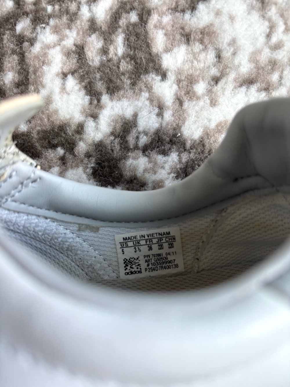 Vintage Y2K Adidas Archive MEI 2000s Taekwondo White and Silver Stripes Sneakers - Picture 10 of 10